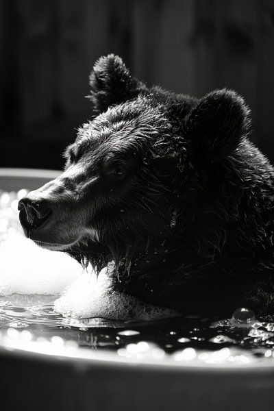 Badezimmer Bild: Gelassener Bär im Schaumbad