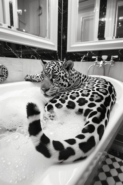 Eleganter Jaguar im Badezimmer - Ein exotisches Badezimmerbild für Ihr WC