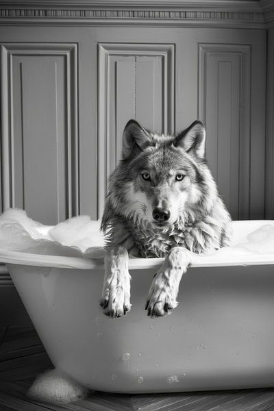 Wilder Wolf in Badewanne - Ein faszinierendes Badezimmerbild für Ihr WC