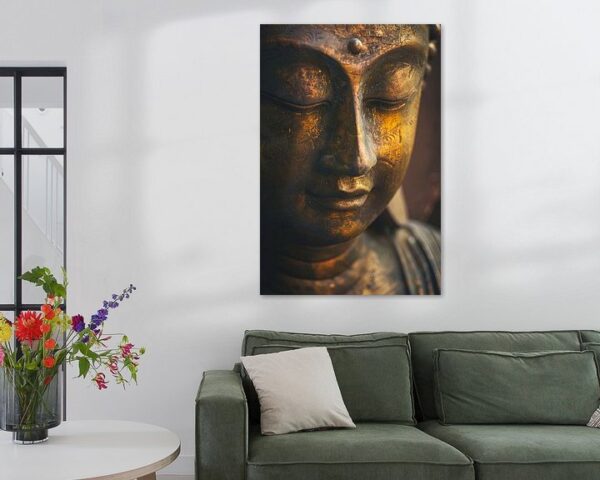 Buddha - Zeitlose Weisheit in Bronzegold