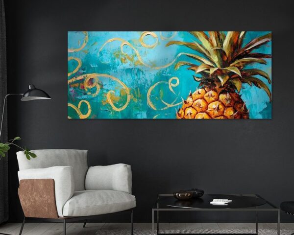 Ananas mit goldenen Akzenten auf Blau