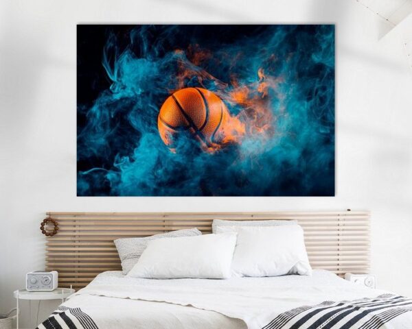 Basketball im nebligen Lichtspiel