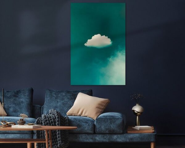 Einzelne Wolke im blauen Himmel – Minimalistisch