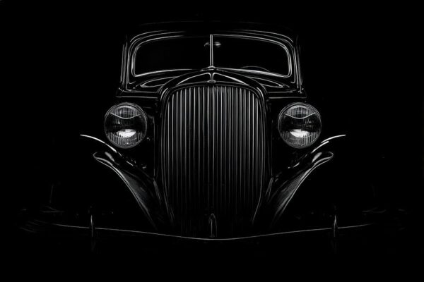 Klassischer Oldtimer in Schwarz – Minimalistisch