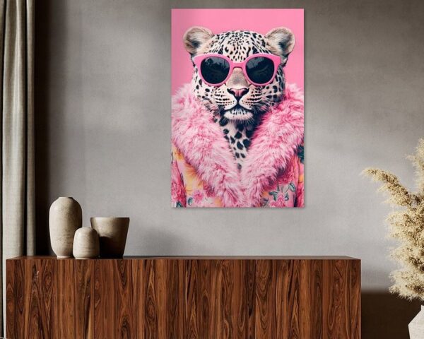 Lustiger Leopard mit pinker Sonnenbrille