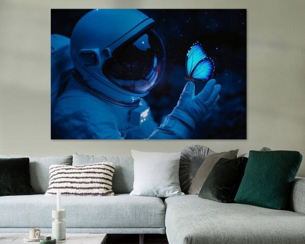 Astronaut und Schmetterling