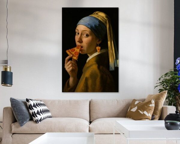 Mädchen mit Pizza und Perlenohrring